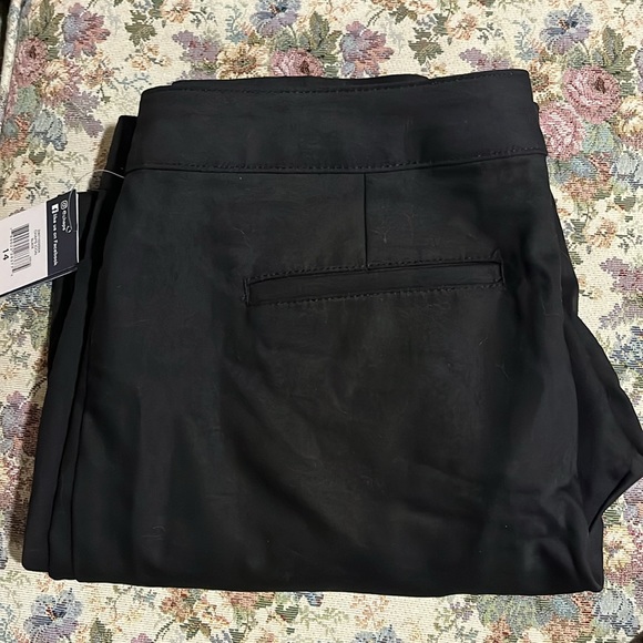 14s Slimming Fit Short Length Pant - Picture 2 of 2